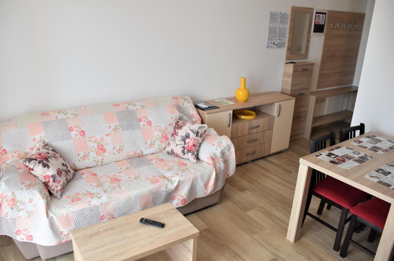 Apartmani Diana Novigrad Istria Eksteriør bilde