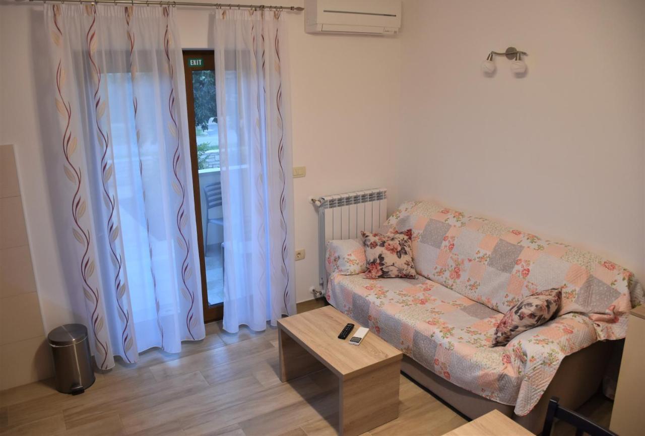 Apartmani Diana Novigrad Istria Eksteriør bilde